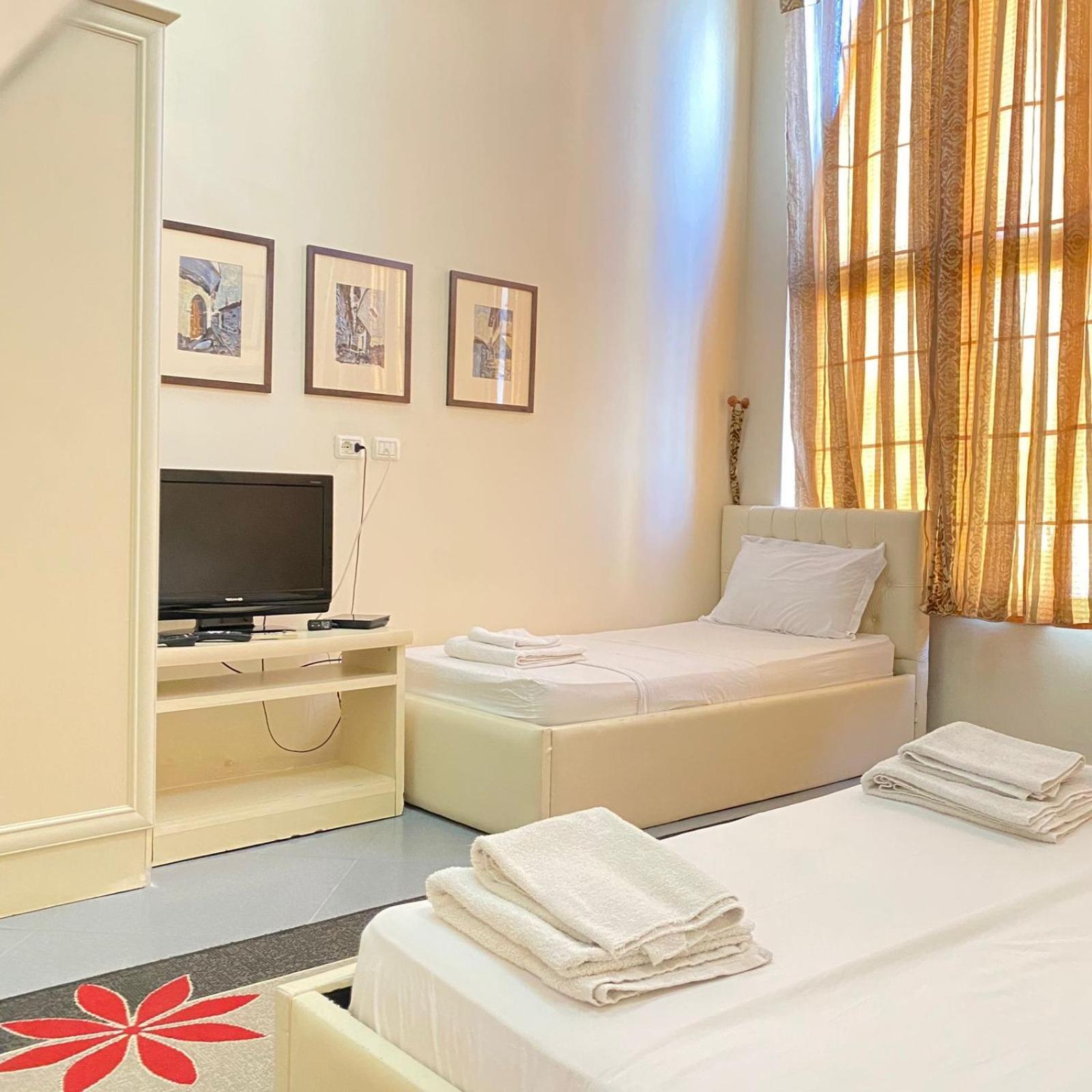 Hotel Pasarela Берат Экстерьер фото