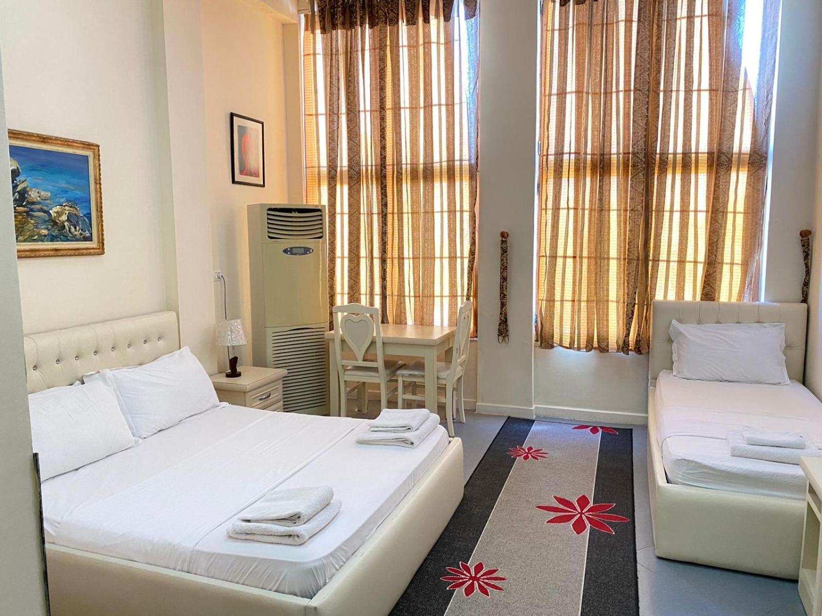 Hotel Pasarela Берат Экстерьер фото
